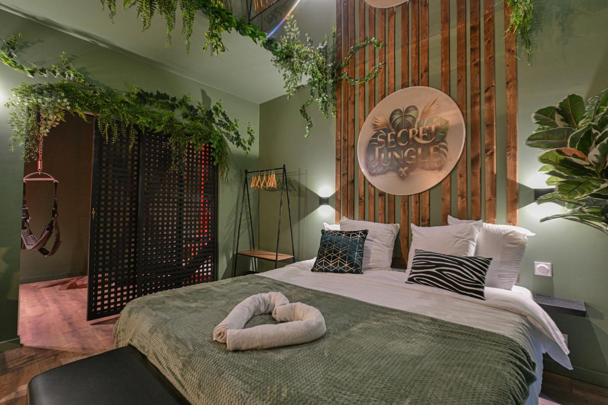 רויה Secret Jungle - Love Room By Prim0 C0Nciergerie מראה חיצוני תמונה